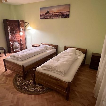 Xili'S Home Sweet Home Брашов Экстерьер фото